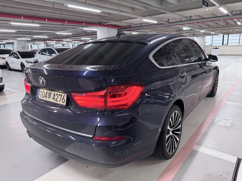2015 BMW 5 Series GT ED Edition photo 4