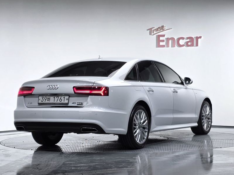 2018 Audi A6 40 TFSI Premium C7 photo 2