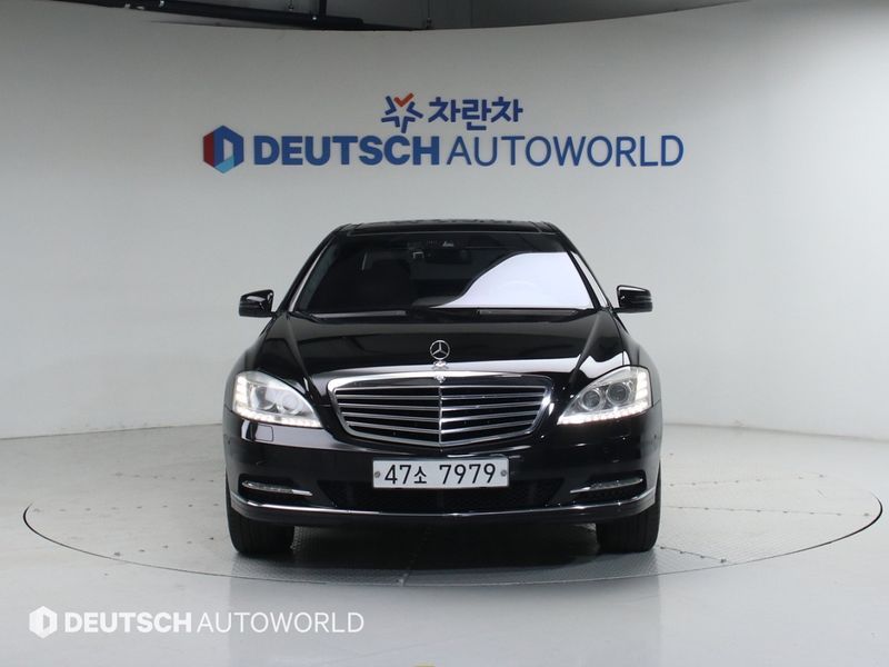 2013 Mercedes-Benz S-Class S500L 4MATIC Designo Edition photo 3