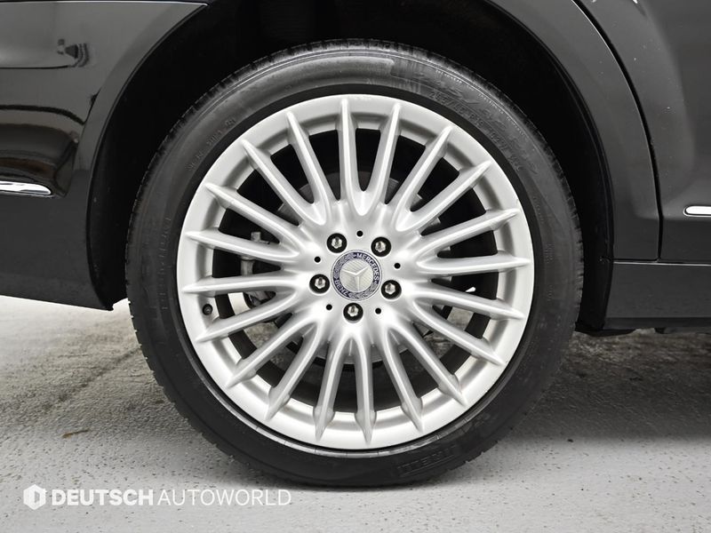 2013 Mercedes-Benz S-Class S500L 4MATIC Designo Edition photo 5