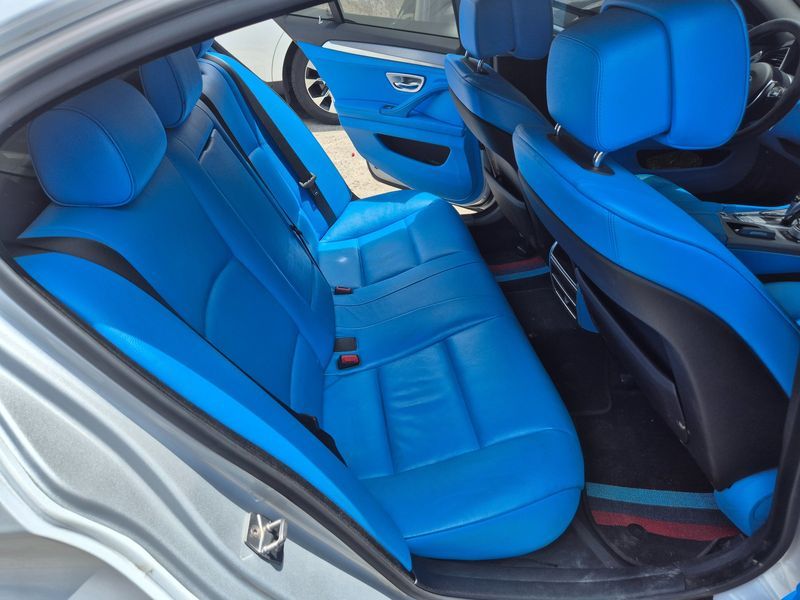 2012 BMW 5 Series 520d photo 4