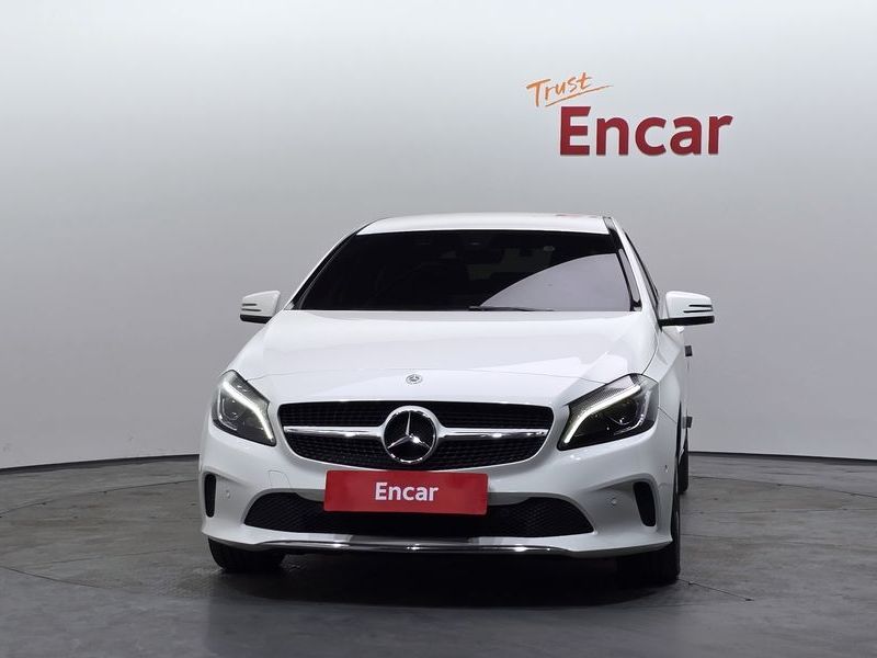 2018 Mercedes-Benz A-Class A200 photo 3