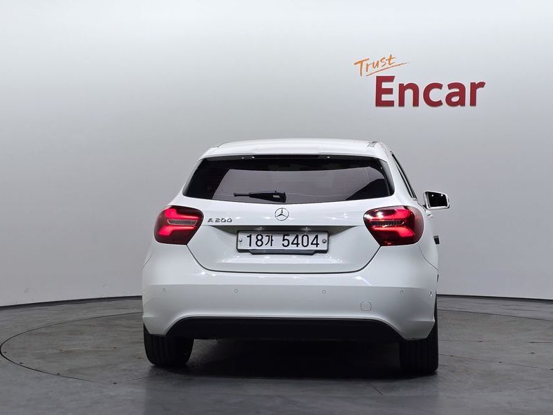 2018 Mercedes-Benz A-Class A200 photo 4
