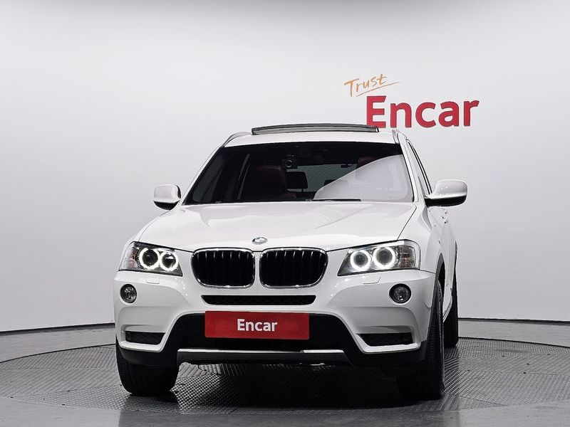 2014 BMW X3 xDrive 20d High photo 3