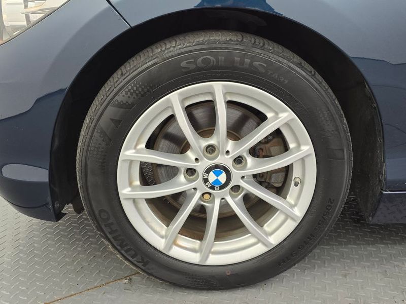 2017 BMW 1 Series 118d JOY 5DOOR photo 5
