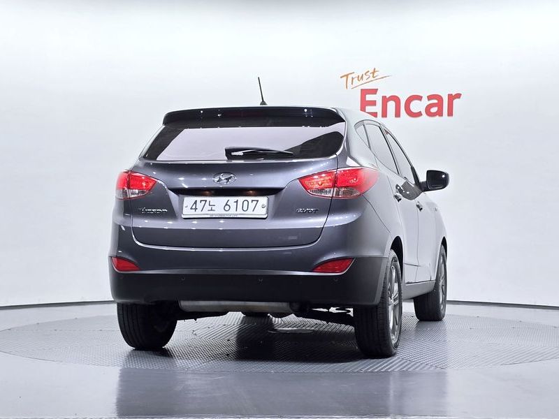 2015 Hyundai Tucson Diesel(e-VGT) 2WD Smart photo 4