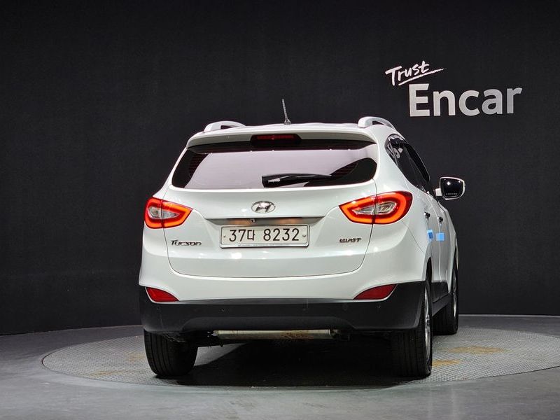 2015 Hyundai Tucson Diesel(e-VGT) 2WD Modern photo 4