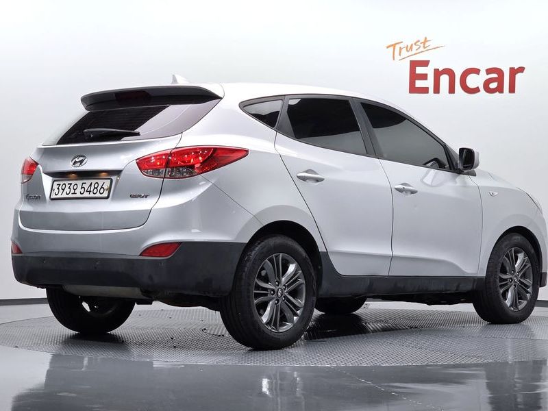 2015 Hyundai Tucson Diesel(e-VGT) 4WD Smart photo 2