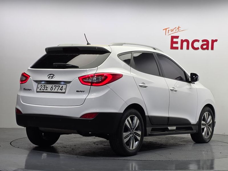2015 Hyundai Tucson Diesel(e-VGT) 2WD Smart special photo 2