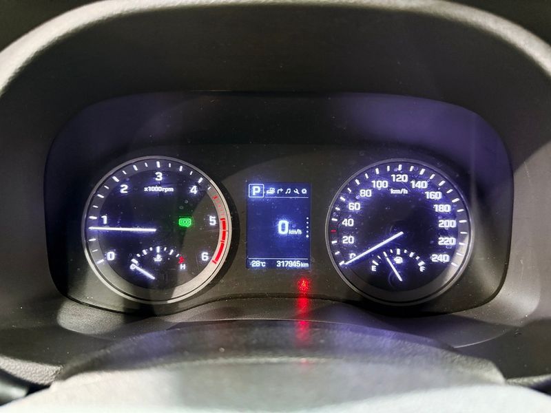 2017 Hyundai Tucson Diesel 1.7 2WD Style Fever photo 5