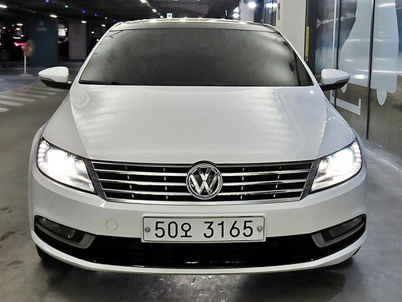 2014 Volkswagen CC 2.0 TDI BlueMotion photo 2