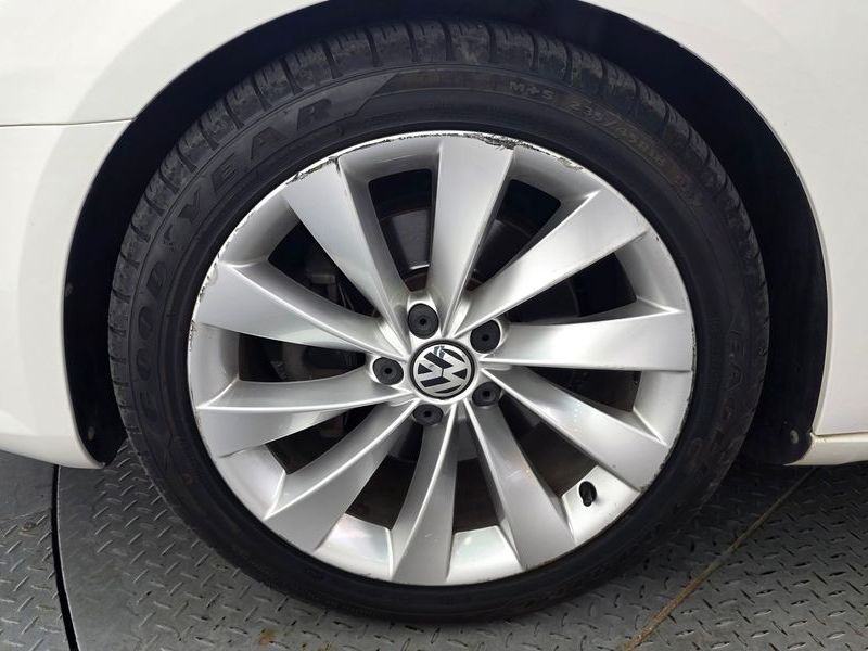 2014 Volkswagen CC 2.0 TDI BlueMotion photo 5