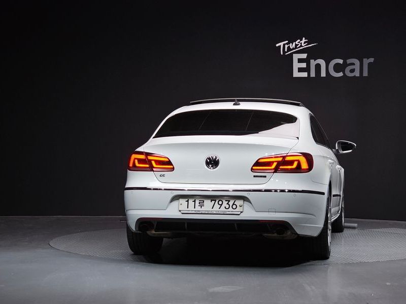 2015 Volkswagen CC 2.0 TDI BlueMotion 4MOTION photo 4