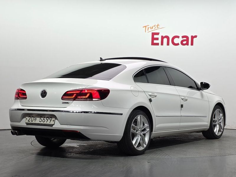 2015 Volkswagen CC 2.0 TDI BlueMotion photo 2