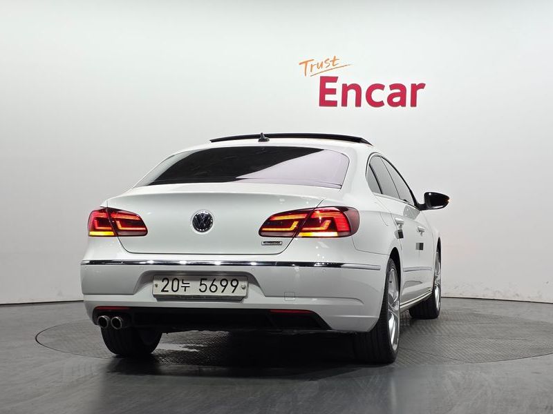 2015 Volkswagen CC 2.0 TDI BlueMotion photo 4