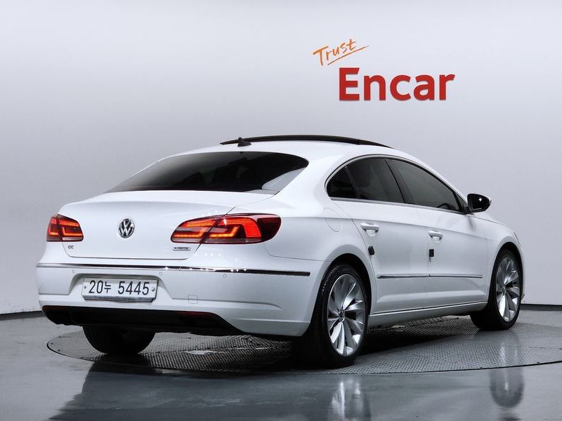 2015 Volkswagen CC 2.0 TDI BlueMotion photo 2