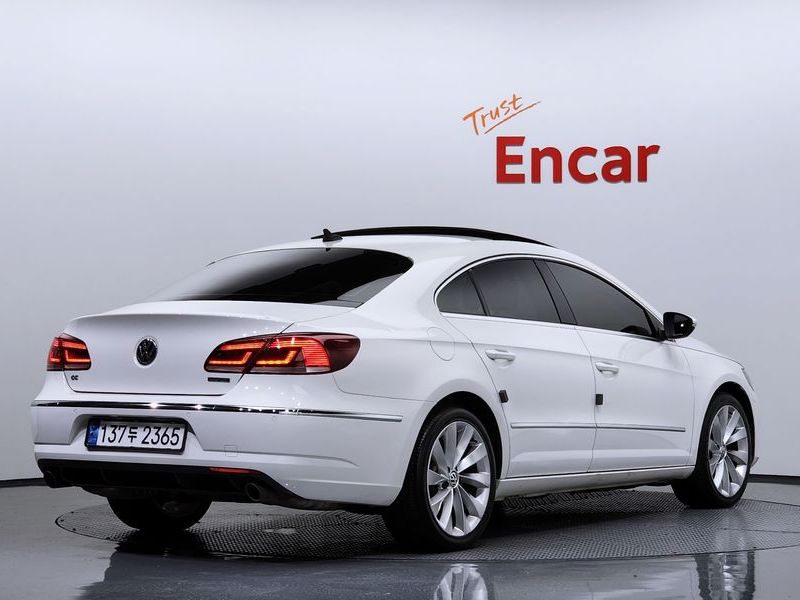 2014 Volkswagen CC 2.0 TDI BlueMotion 4MOTION photo 2