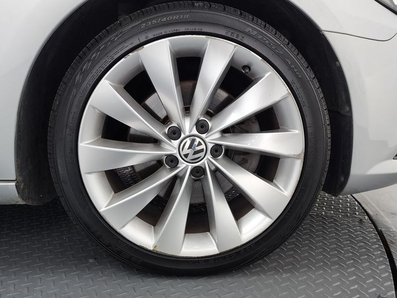 2014 Volkswagen CC 2.0 TDI BlueMotion photo 5