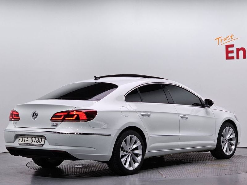 2016 Volkswagen CC 2.0 TDI BlueMotion photo 2