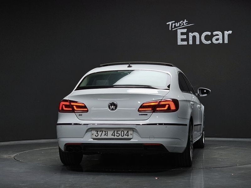 2015 Volkswagen CC 2.0 TDI BlueMotion photo 4