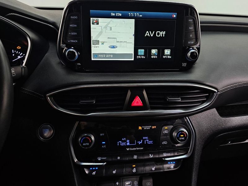 2019 Hyundai Santa Fe Diesel 2.0 2WD Prestige photo 14