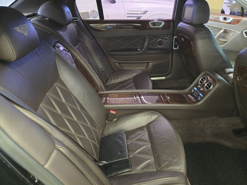 2012 Bentley Flying Spur 6.0 Speed photo 12