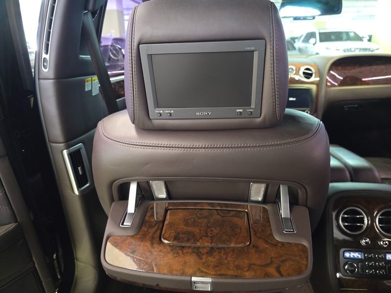 2012 Bentley Flying Spur 6.0 Speed photo 19