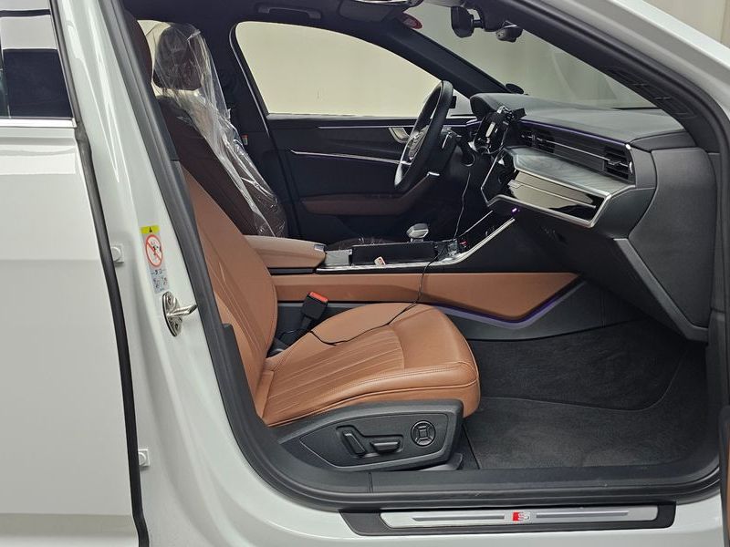 2023 Audi A6 45 TFSI Quattro Premium photo 11