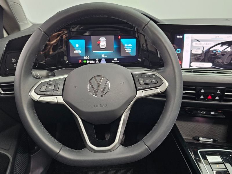 2024 Volkswagen Golf 2.0 TDI Prestige photo 13