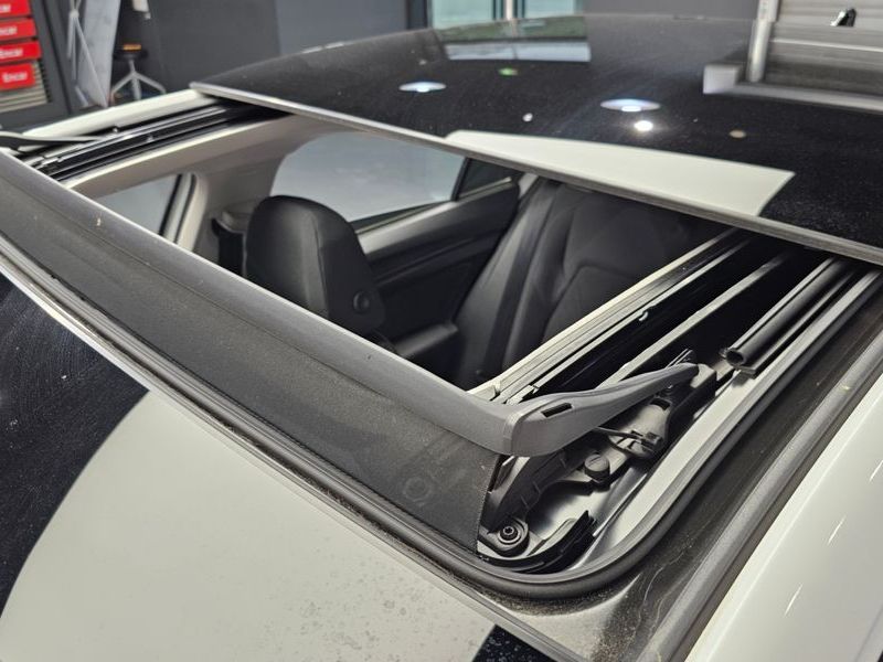 2024 Volkswagen Golf 2.0 TDI Prestige photo 19
