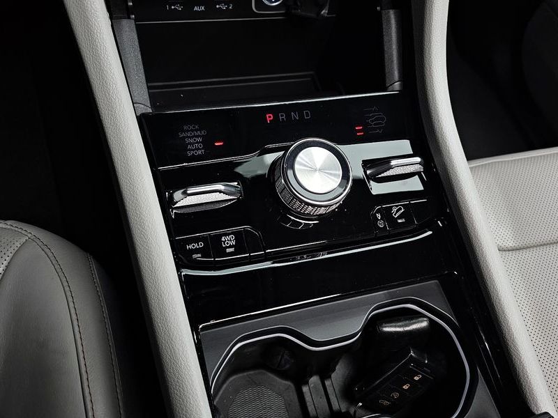 2023 Jeep Grand Cherokee 3.6 Overland photo 9