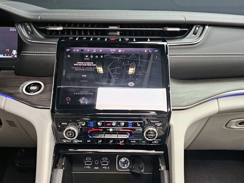 2023 Jeep Grand Cherokee 3.6 Overland photo 19