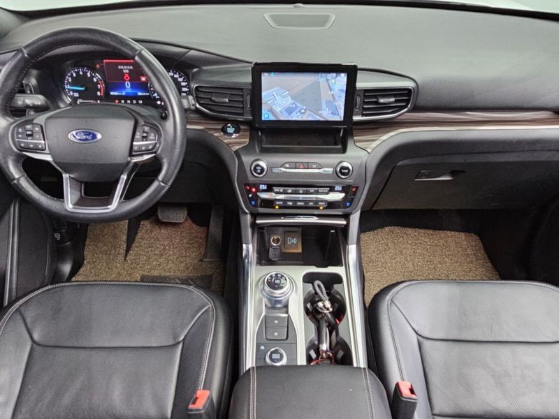 2020 Ford Explorer 2.3 LimIted 4WD photo 7