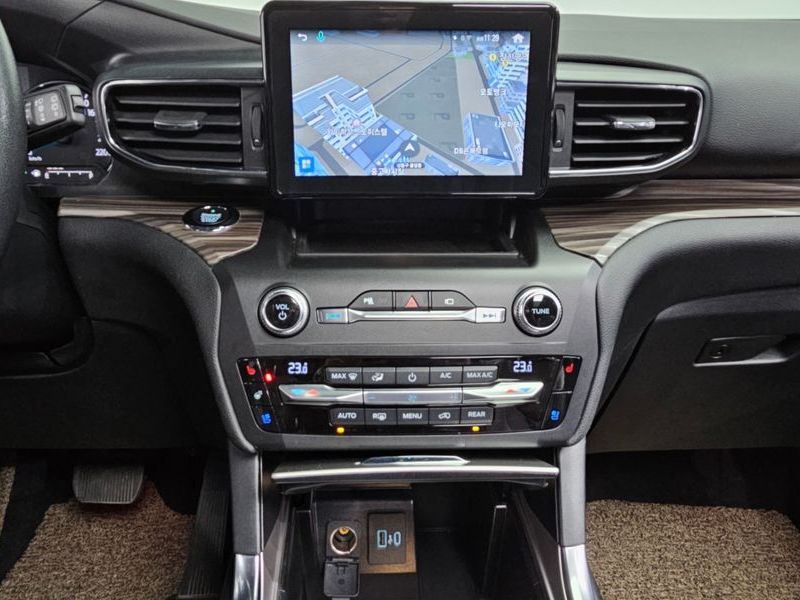 2020 Ford Explorer 2.3 LimIted 4WD photo 14