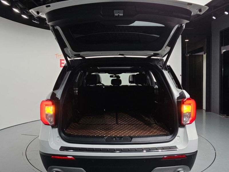 2020 Ford Explorer 2.3 LimIted 4WD photo 20
