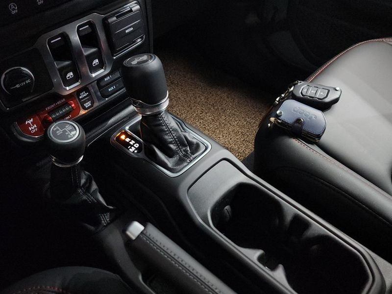 2026 Jeep Wrangler 2.0 Rubicon 2Door photo 9