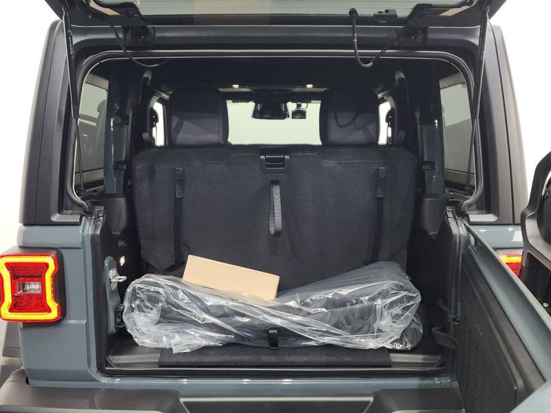 2026 Jeep Wrangler 2.0 Rubicon 2Door photo 20