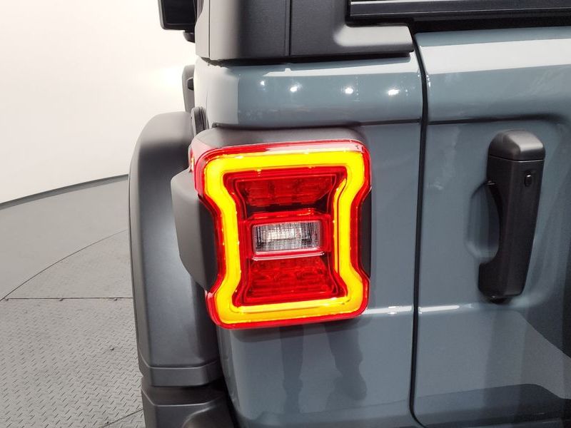 2026 Jeep Wrangler 2.0 Rubicon 2Door photo 23