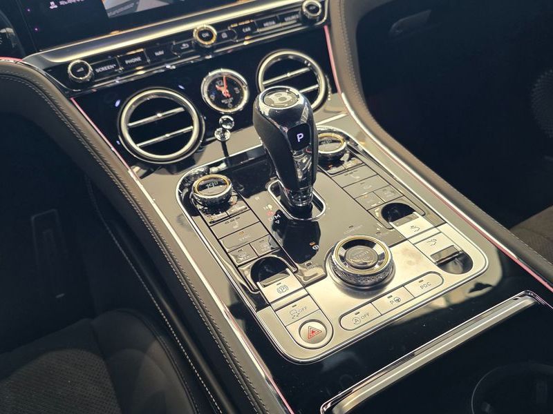 2024 Bentley Continental GT 4.0 GTS photo 12