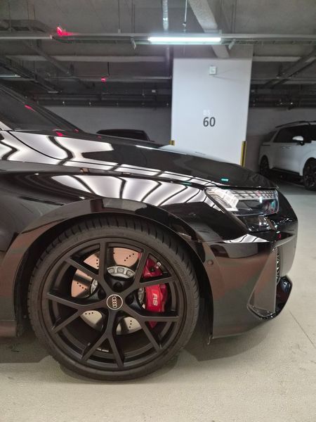 2026 Audi RS3 2.5 TFSI Quattro Carbon Edition photo 17