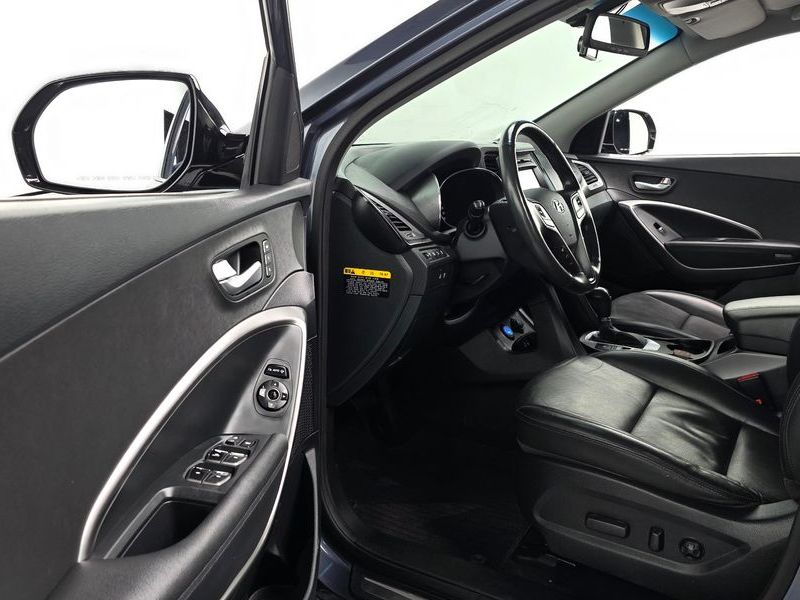 2016 Hyundai Santa Fe Diesel 2.0 2WD Exclusive photo 11