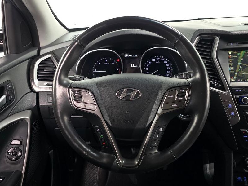 2016 Hyundai Santa Fe Diesel 2.0 2WD Exclusive photo 12
