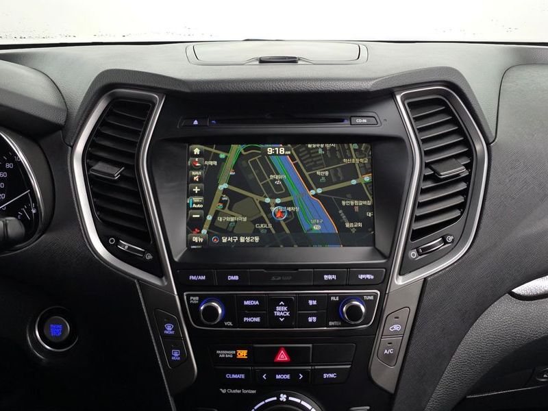 2016 Hyundai Santa Fe Diesel 2.0 2WD Exclusive photo 15