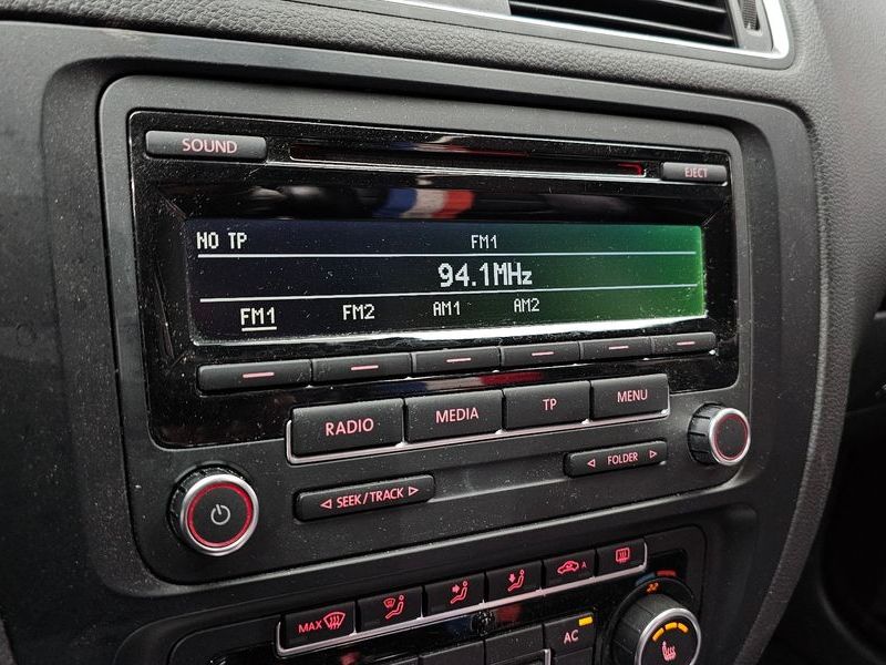 2012 Volkswagen Jetta 2.0 TDI 6th photo 14