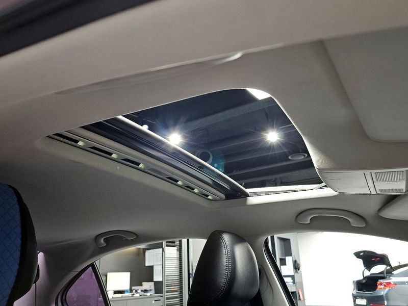 2012 Volkswagen Jetta 2.0 TDI 6th photo 19