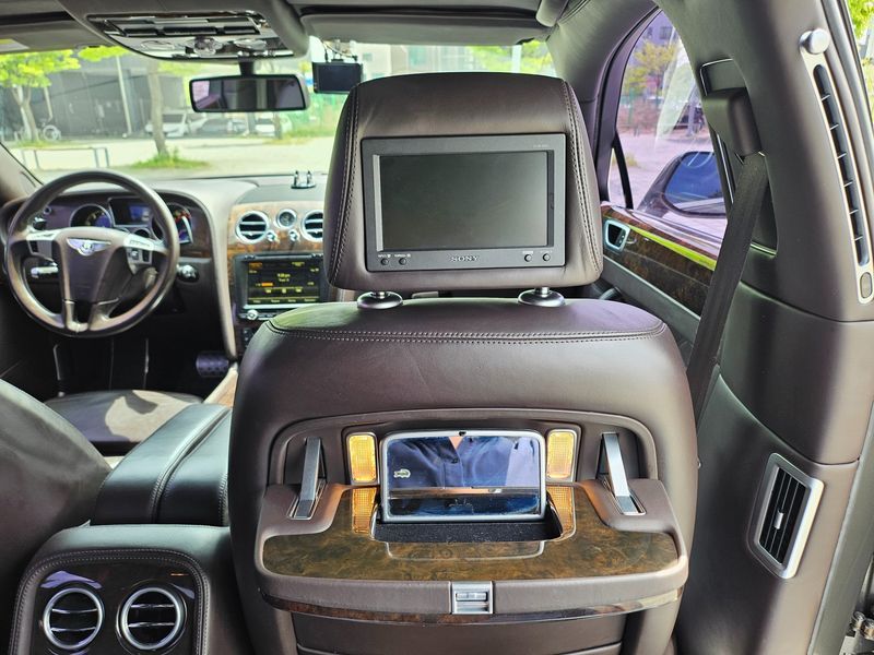 2012 Bentley Flying Spur 6.0 Speed photo 15