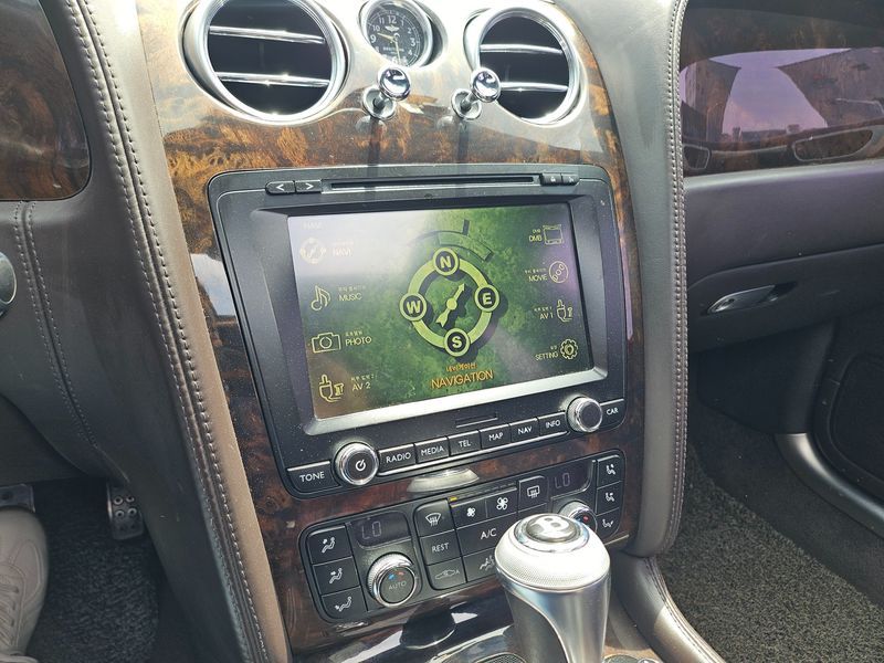 2012 Bentley Flying Spur 6.0 Speed photo 20