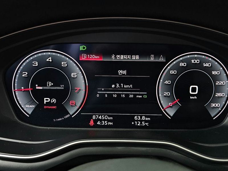 2020 Audi A5 45 TFSI Quattro Premium Sportback photo 8