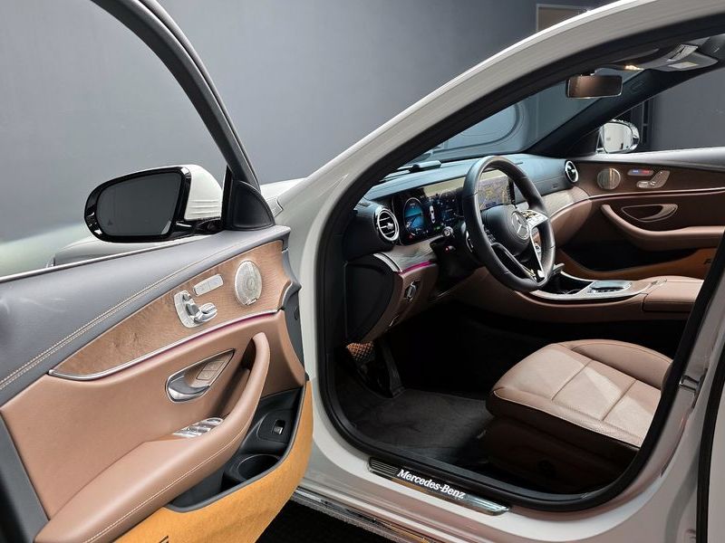 2023 Mercedes-Benz E-Class E220d 4MATIC Exclusive photo 10