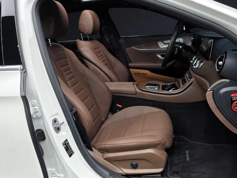2023 Mercedes-Benz E-Class E220d 4MATIC Exclusive photo 11